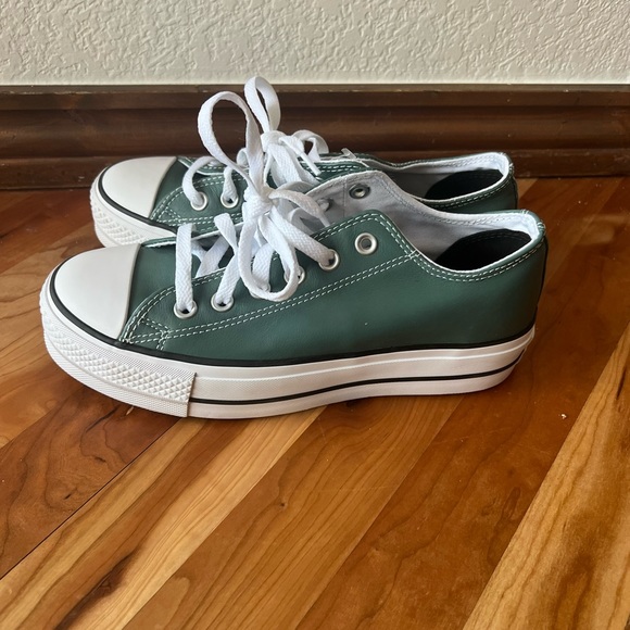 CONVERSE CTAS OX LIFT FOREST PINE/WHITE/BLACK WOMEN'S PLATFORM SNEAKERS A06181C - Picture 12 of 13